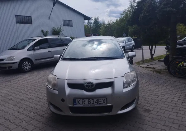 samochody osobowe Toyota Auris cena 8500 przebieg: 356000, rok produkcji 2007 z Kraków